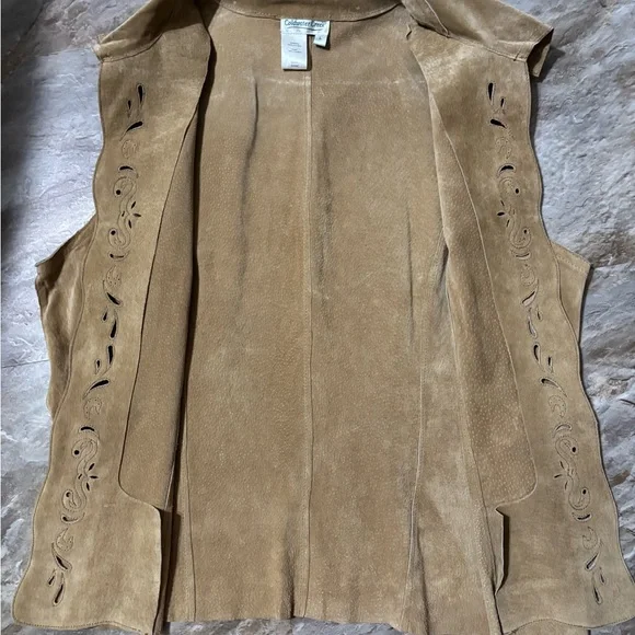 Coldwater Creek TAN 100% leather VEST open front with lace cut outs size L - Picture 5 of 8